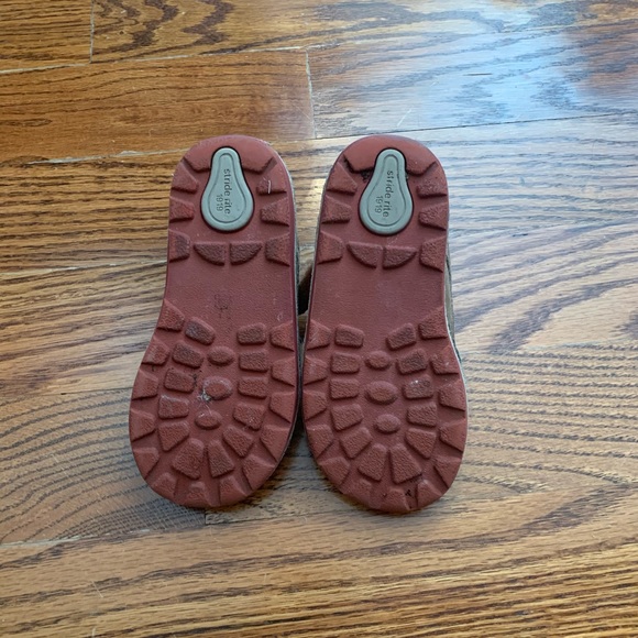 Stride Rite Tan shoes - Picture 3 of 3